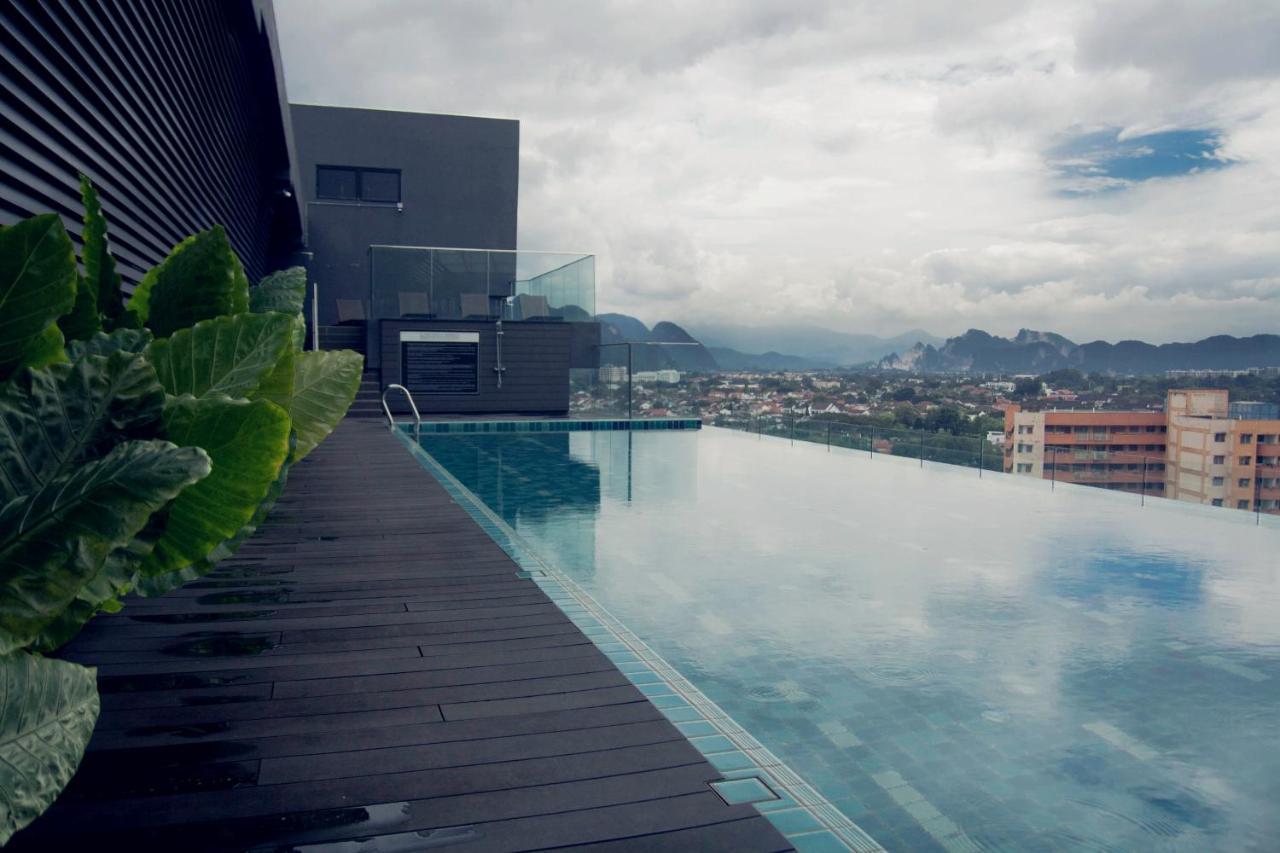 M Roof Hotel & Residences Ipoh Exterior photo